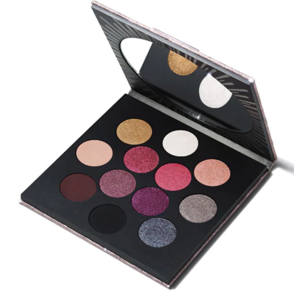 MAC Limited Edition "Rocket to Fame" Palette